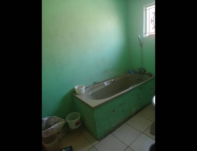 3 BEDROOM SIMPLEX FOR SALE IN STEADVILLE